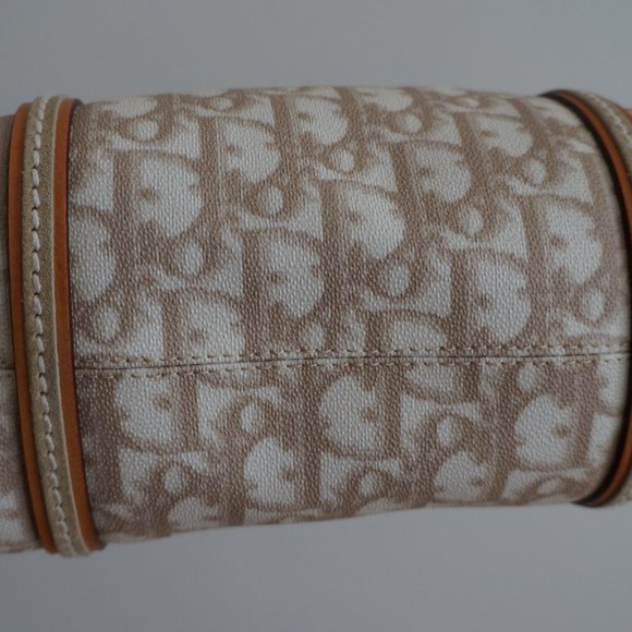 COPY - CHRISTIAN DIOR Monogram Trotter Handbag - Picture 9 of 16